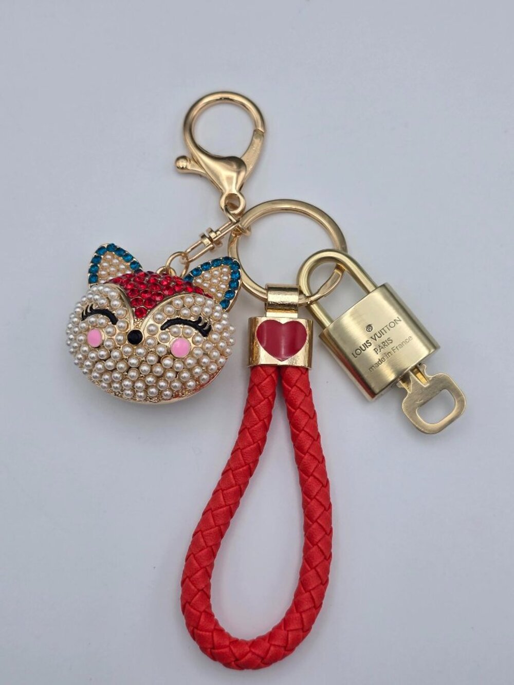 LV Gold Padlock 🔑 Authentic Louis Vuitton Charm + Unbranded Fox Head Keychain - Picture 8 of 12